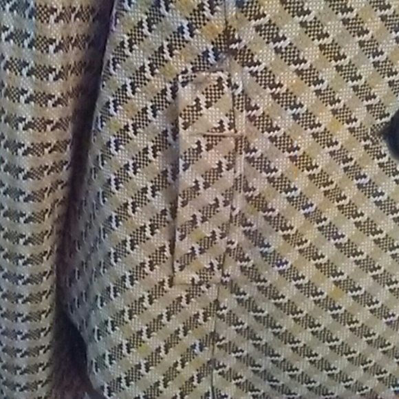Beautiful. Tweed Wool suit jacket. - Picture 3 of 8