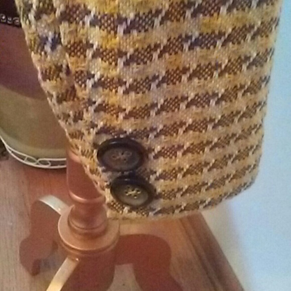 Beautiful. Tweed Wool suit jacket. - Picture 5 of 8