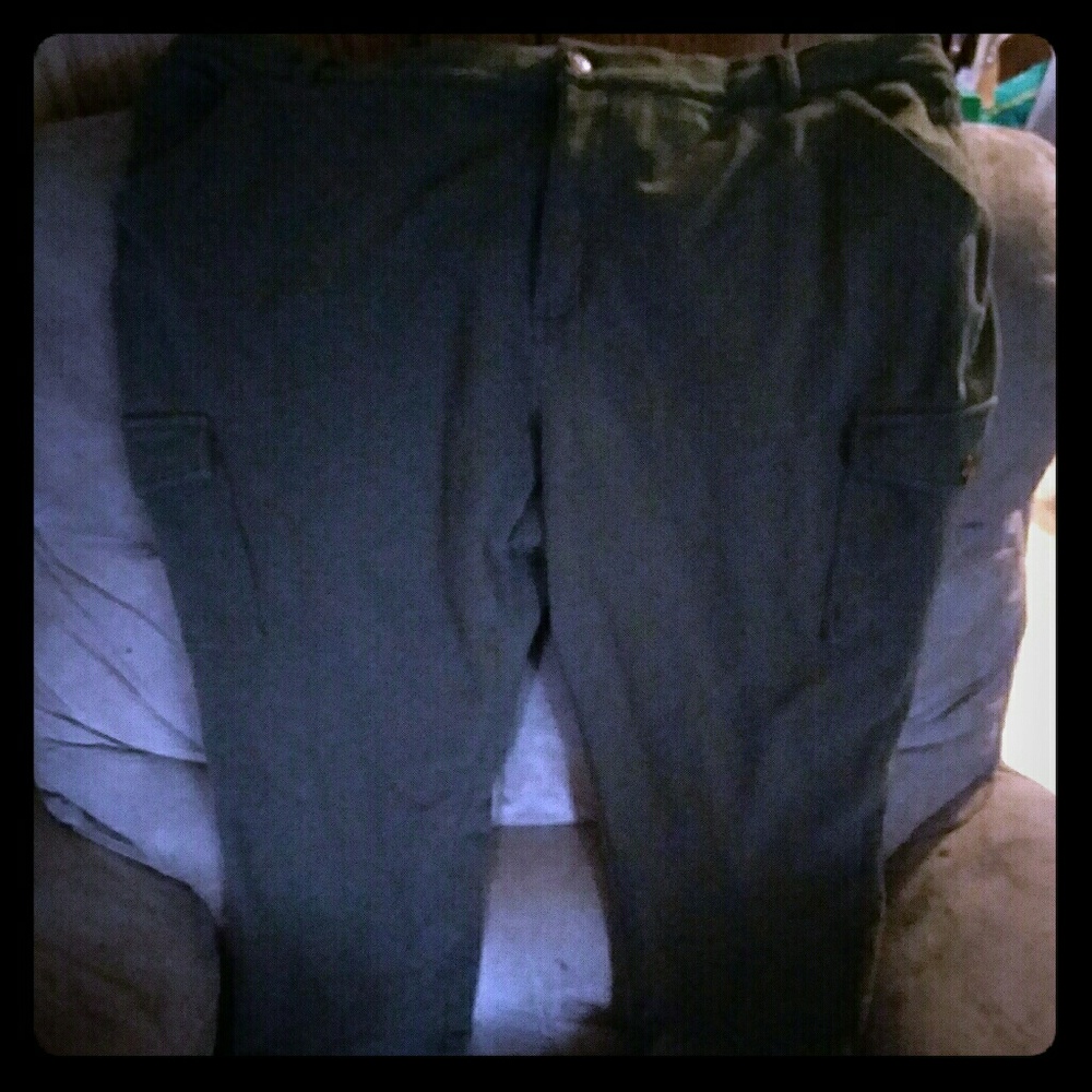 Fashion Bug.    stretch pants/skinny