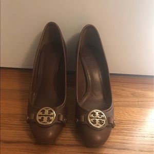 Tory Burch pumps