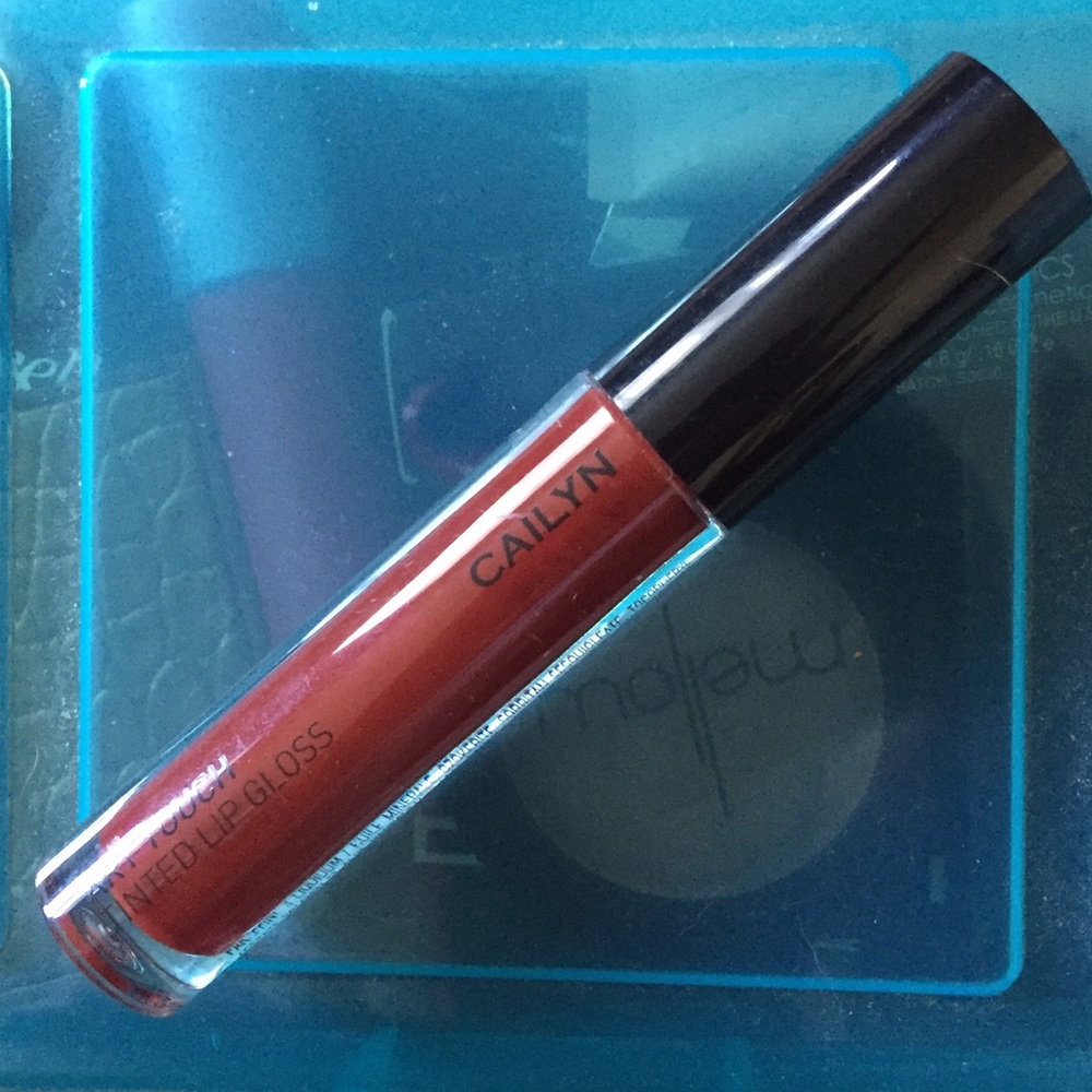 NEW Cailyn lip gloss in Love Affair