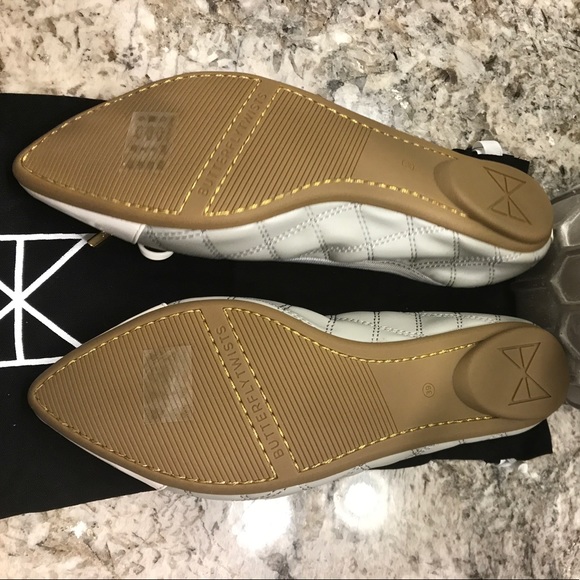 ❌SOLD❌NEW Butterfly Twist Flats❌SOLD❌ - Picture 3 of 5