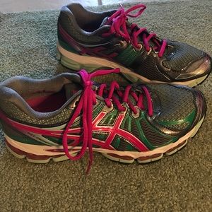 Ladies Asics gel- nimbus 15