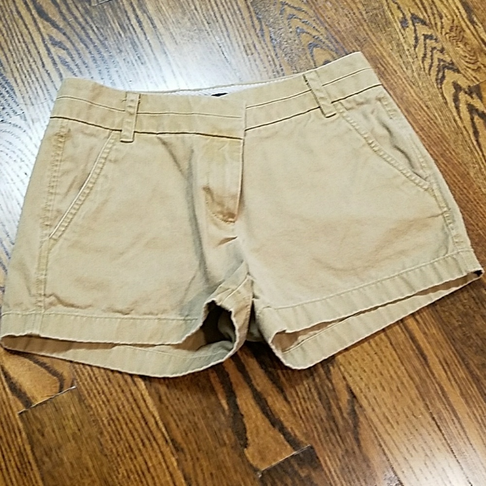 Khaki chino shorts