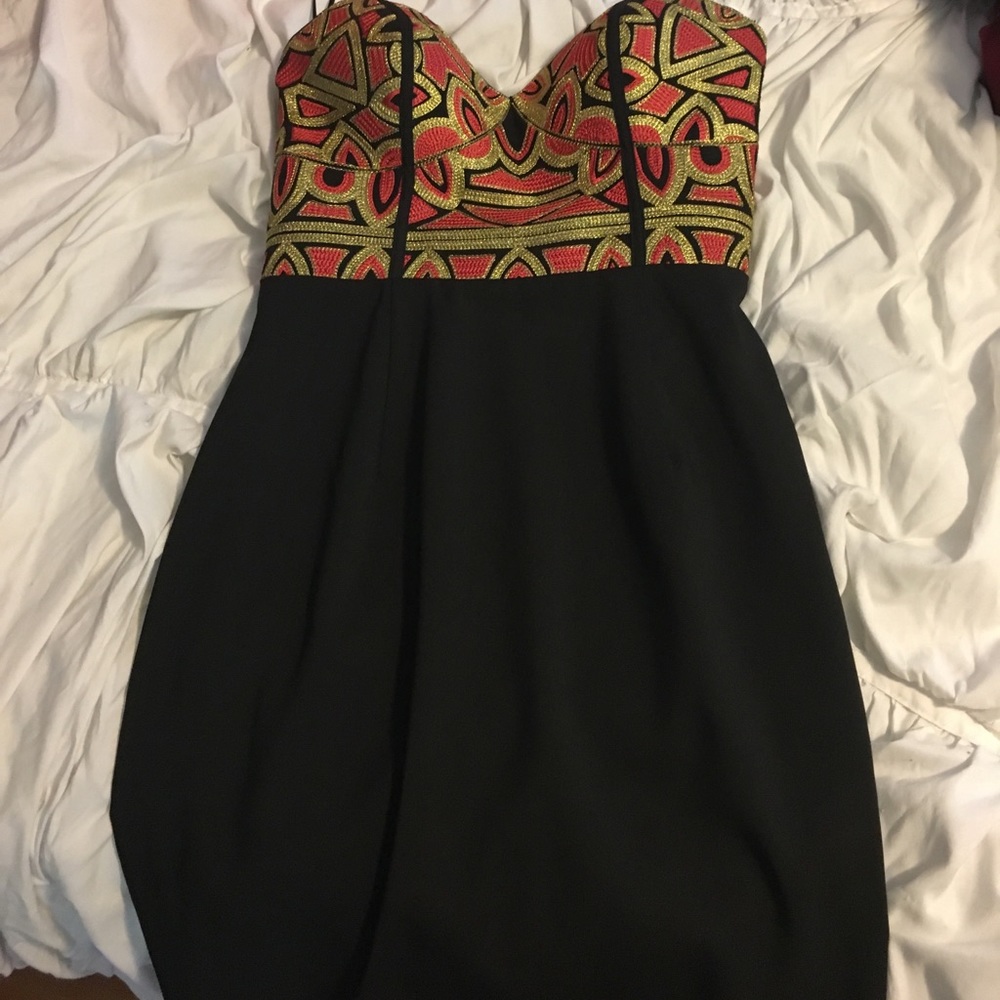 Strapless Arden b dress