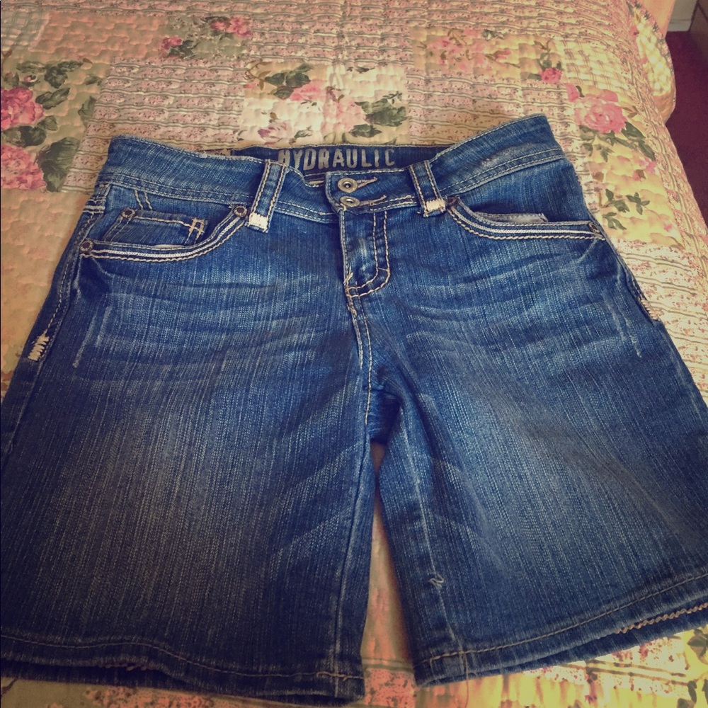 Women short .🌻🌻