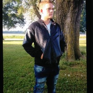 Meet your Posher, Dalton