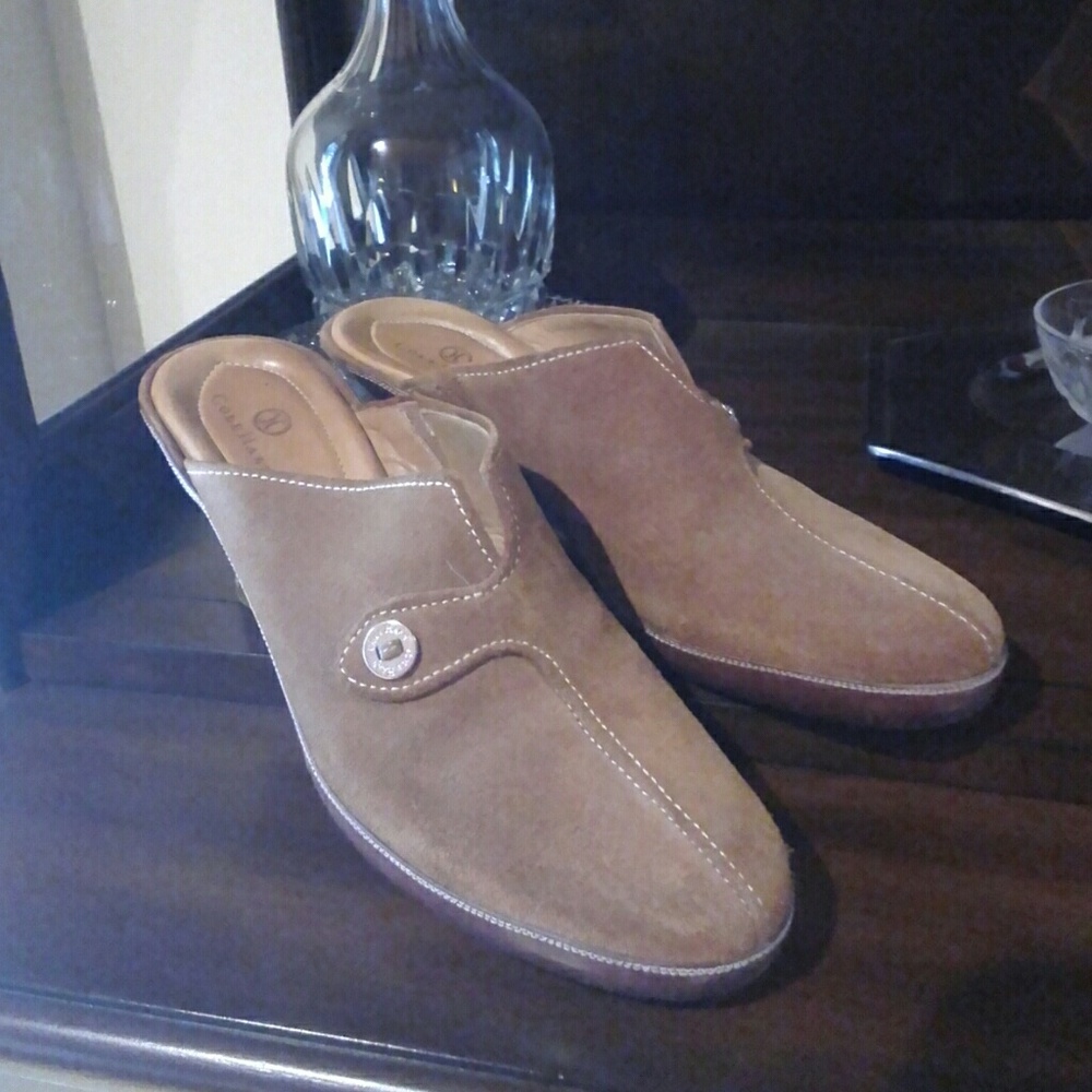 Timeless Cole Haan gently used clog