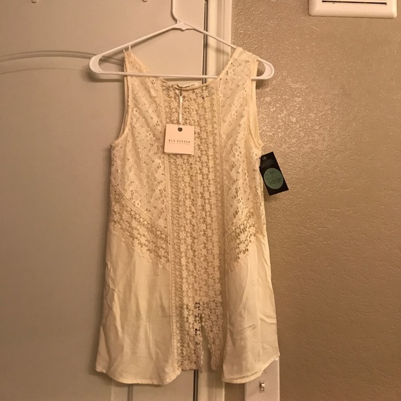 Cream Tank top. NWT! Never worn before - Picture 2 of 3