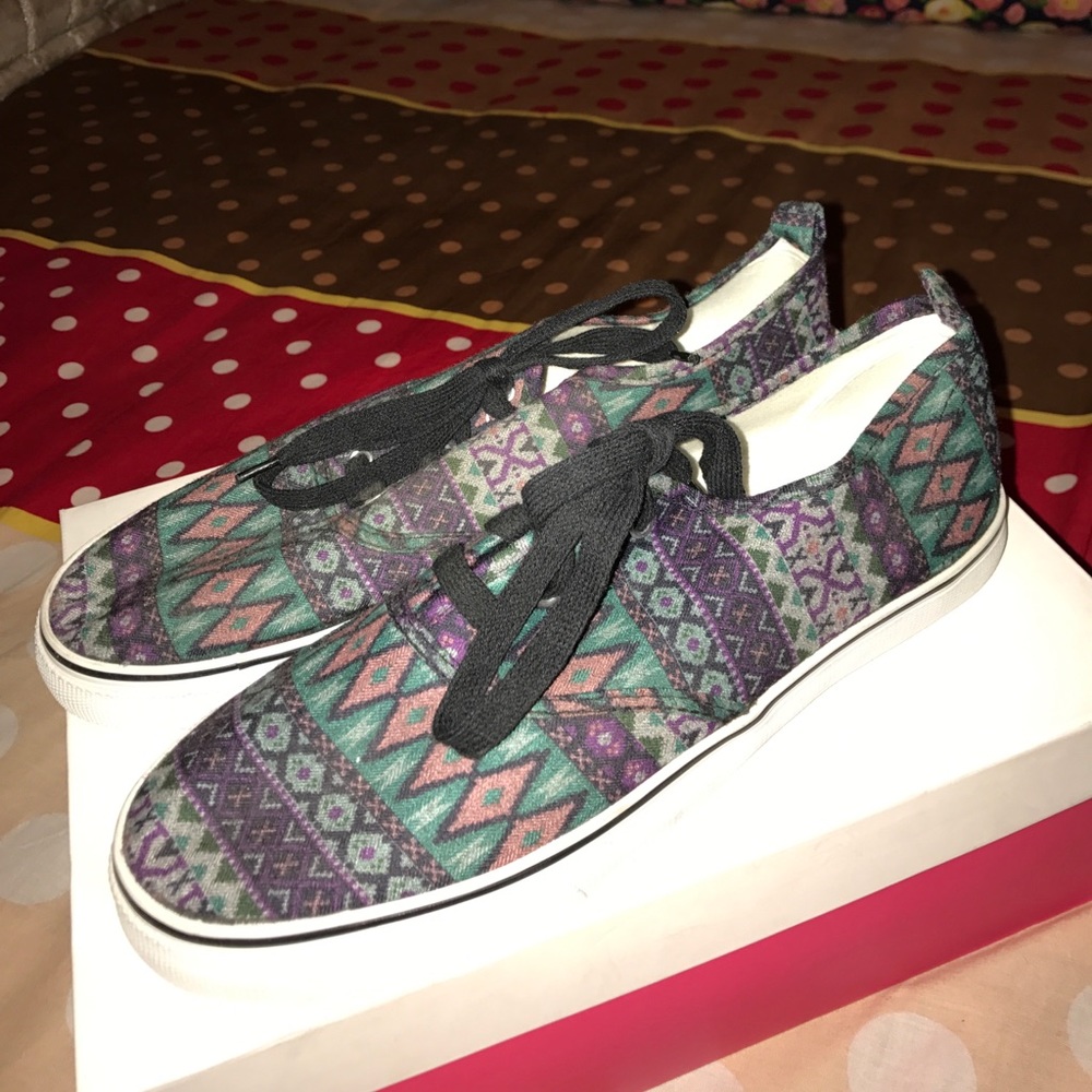 Tribal Printed Sneakers