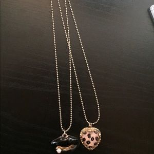 Betsey Johnson Necklace 💋❤️