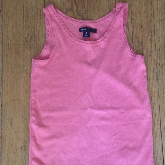 Pink Tank - Picture 1 of 3