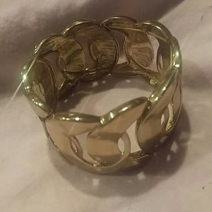 Gold tone stretch Bracelet