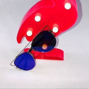 New Ms. D (Silver/blue) sunglasses