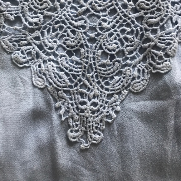 Pretty Blue tank top - Picture 2 of 2