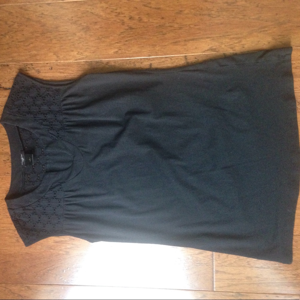 Sale!! Black capped sleeve top with open crochet