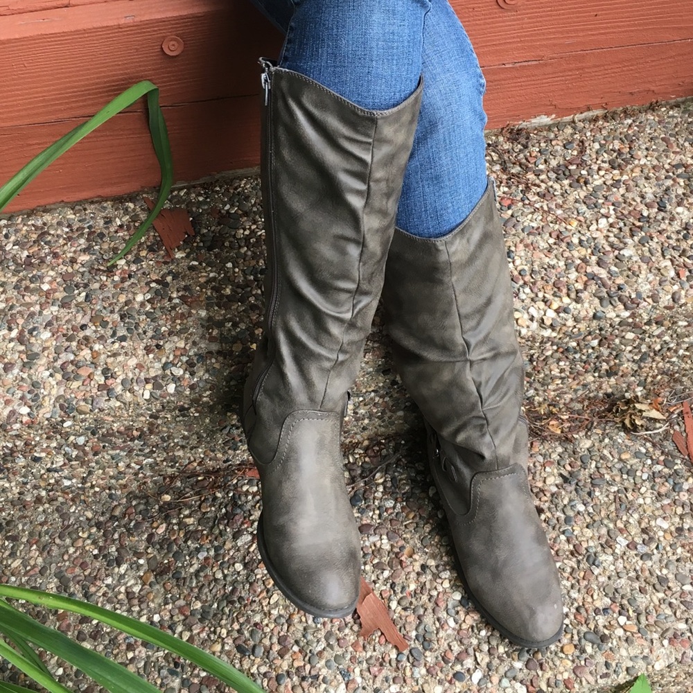 Gray Riding Boots Size 9