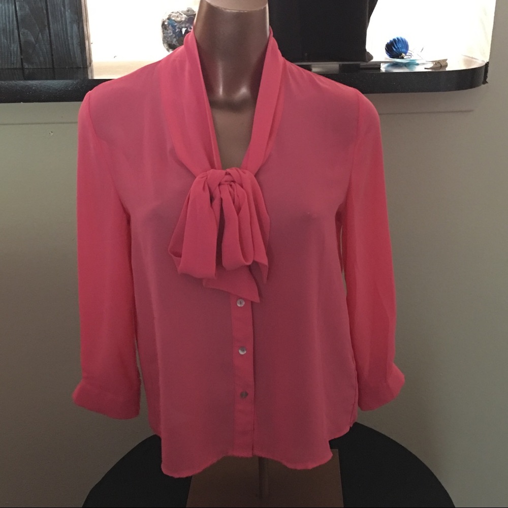 Pink button up Pusey bow blouse