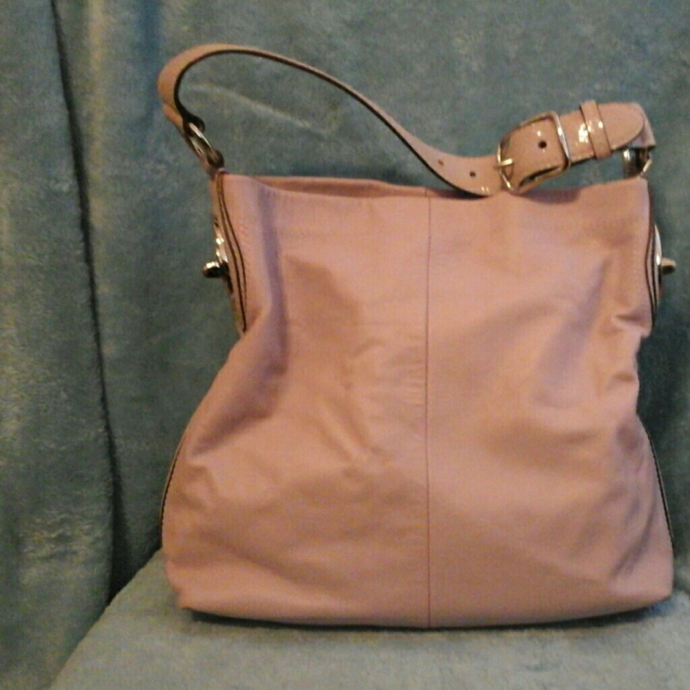 Coach Penelope Hobo