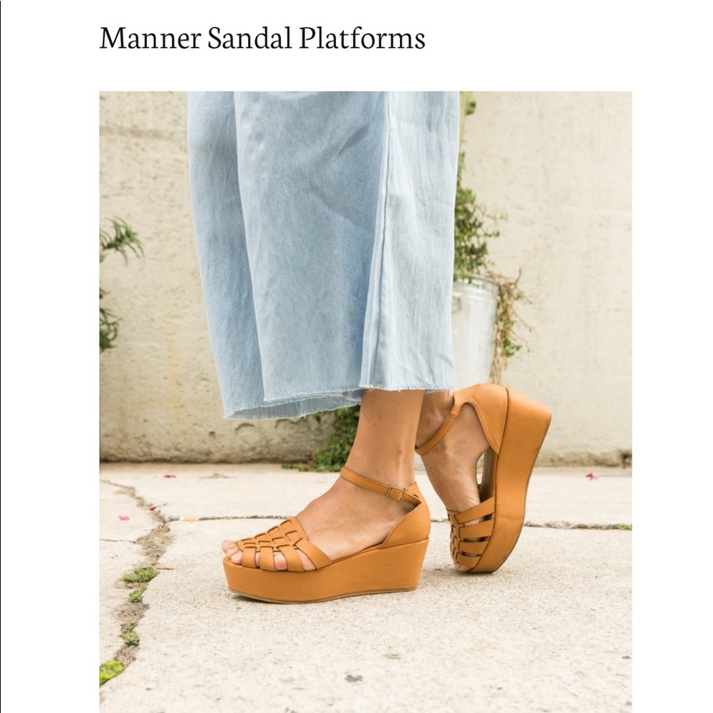 Super cute platform sandals from online boutique