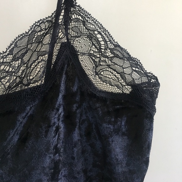 Velvet lace tank top*Free w any purchase* - Picture 2 of 2