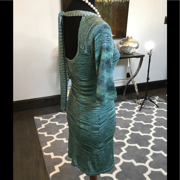 Firm Flash Sale🔥🔥Guess Knit Dress - Picture 4 of 8