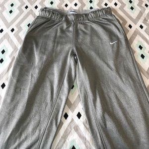 Nike women size M