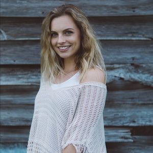 Meet your Posher, Lucy