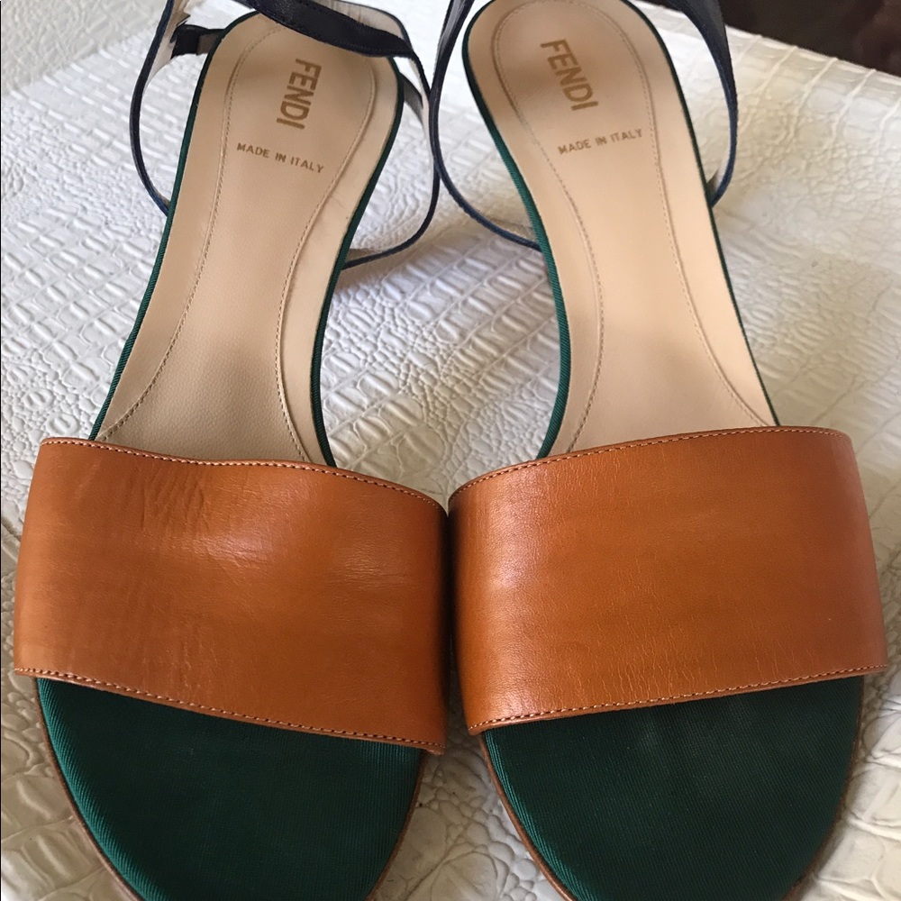 Fendi Multicolor leather Heels