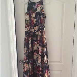 Adriana Papell Florida fights low dress! Size 8