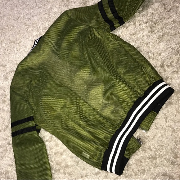 Olive green sporty mesh jacket - Picture 3 of 3