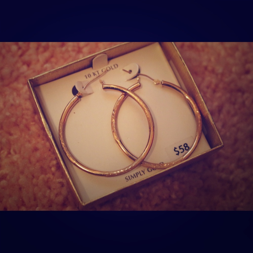 10kt gold earrings