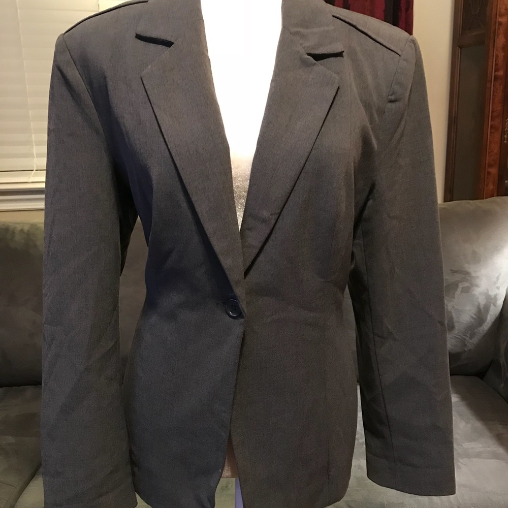Gray blazer