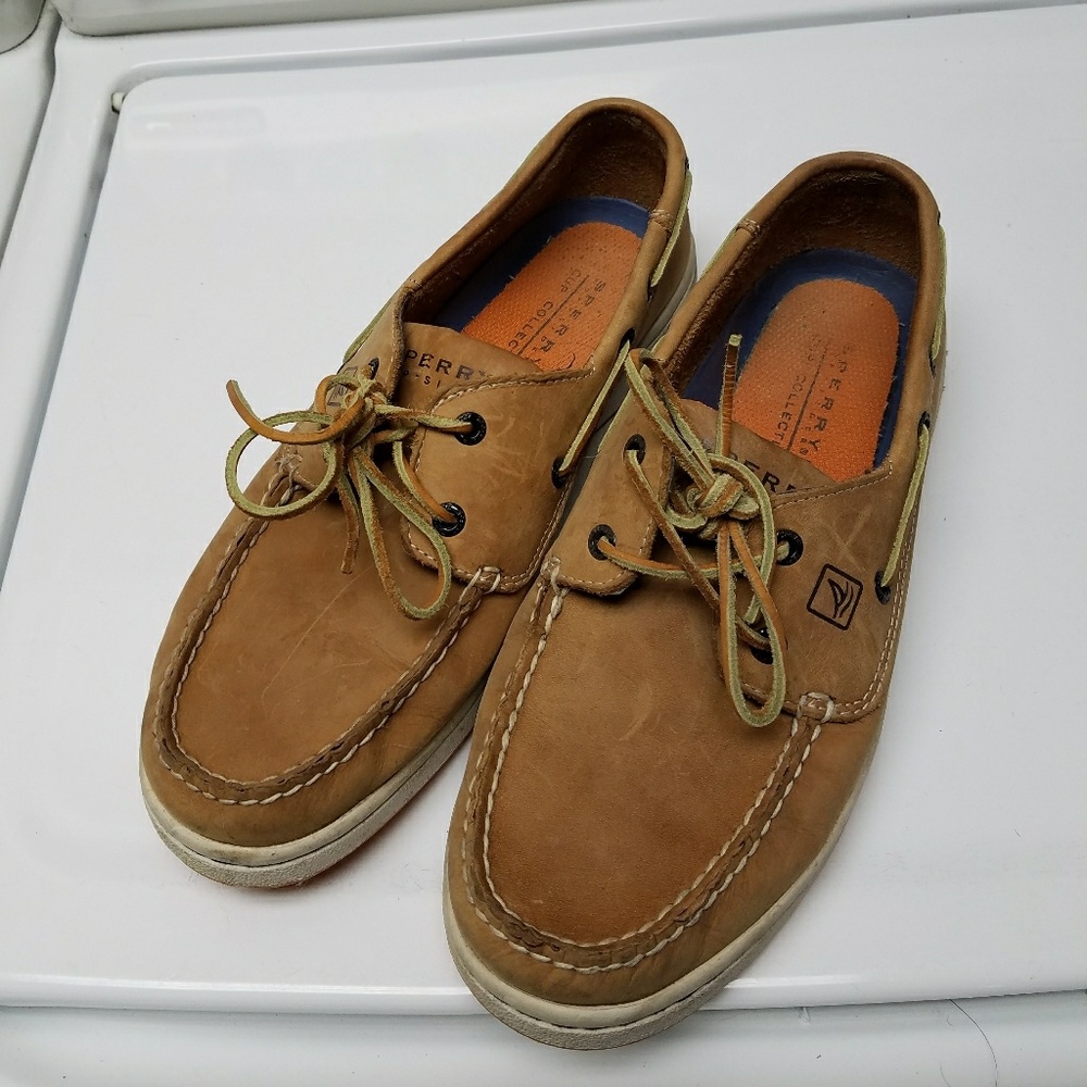 Sperry Topsiders