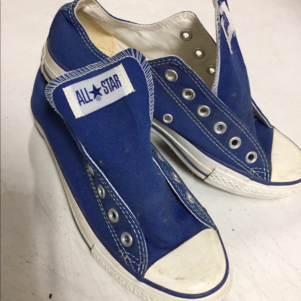 Blue converse