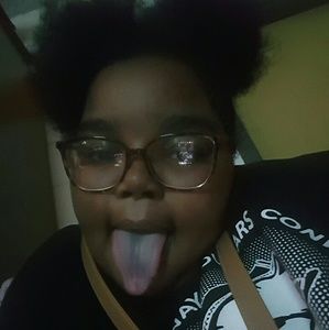Meet your Posher, Tyona