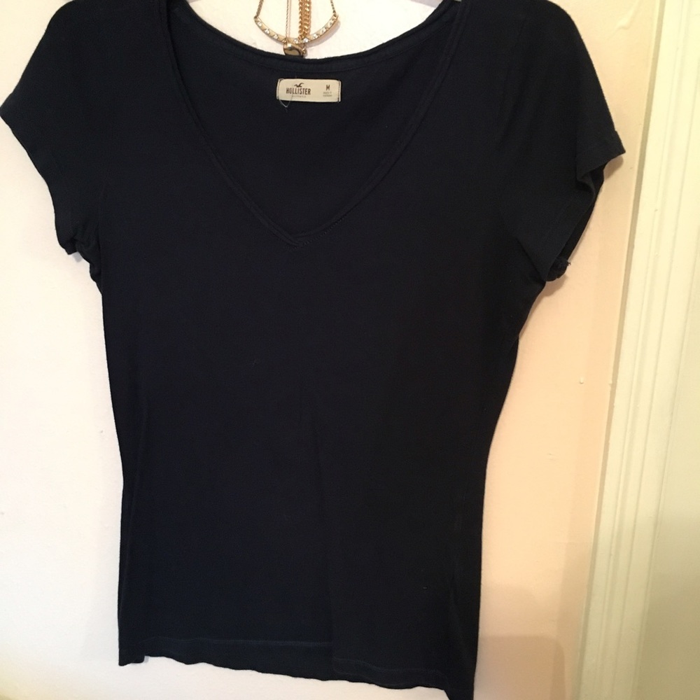 Hollister V-Neck