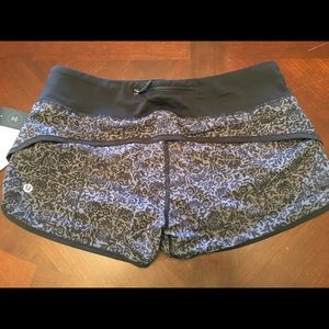 Lululemon speed shorts NWT Size 6