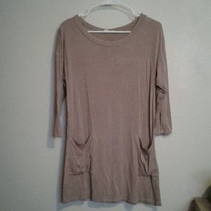Brown tunic, size small