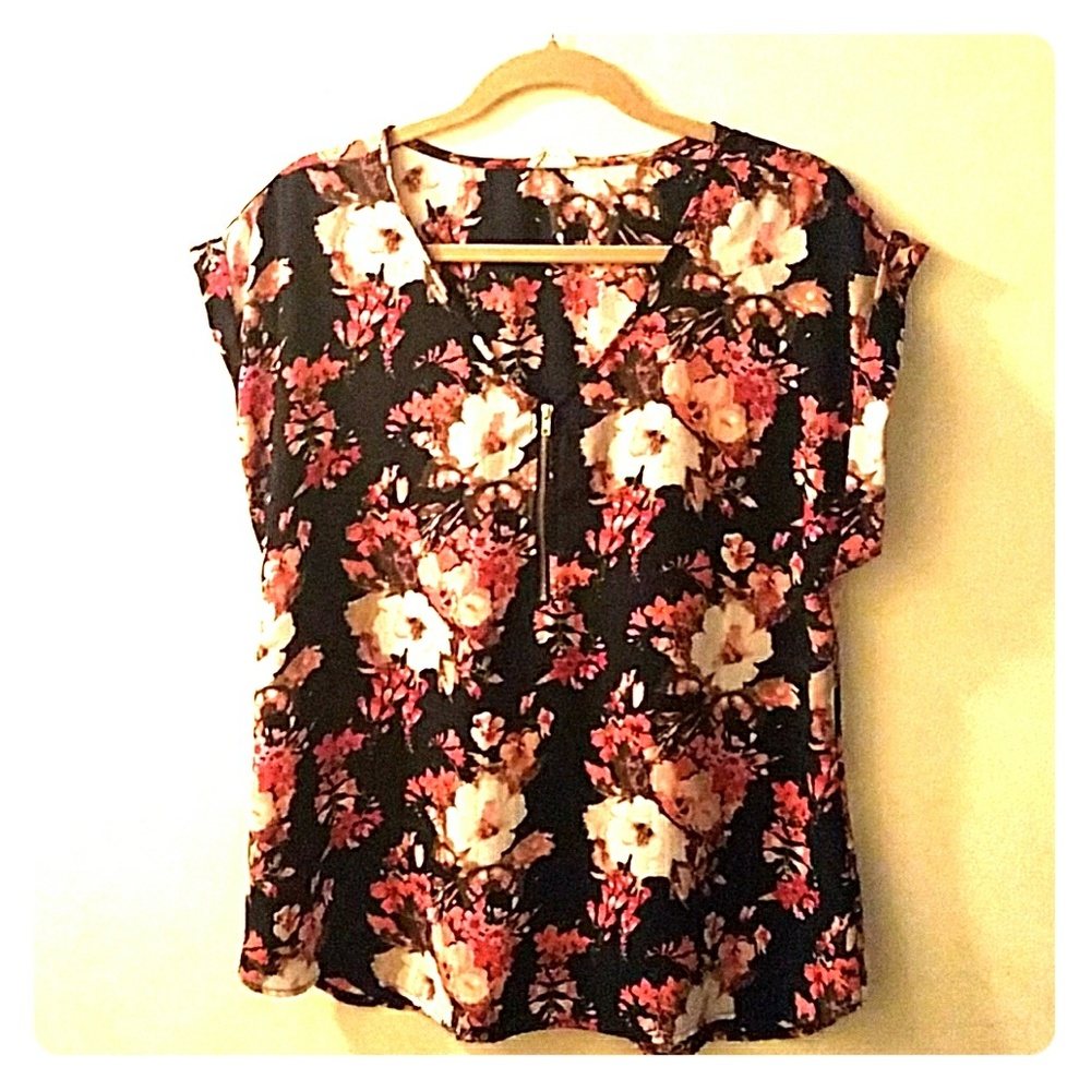 Floral Zipper Blouse