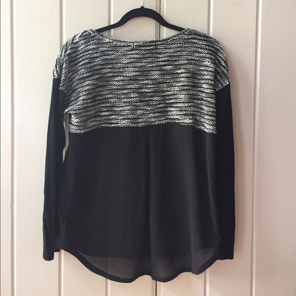 Black knit top - Picture 2 of 2