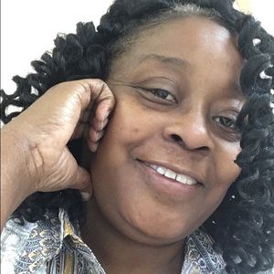 Meet your Posher, Janice