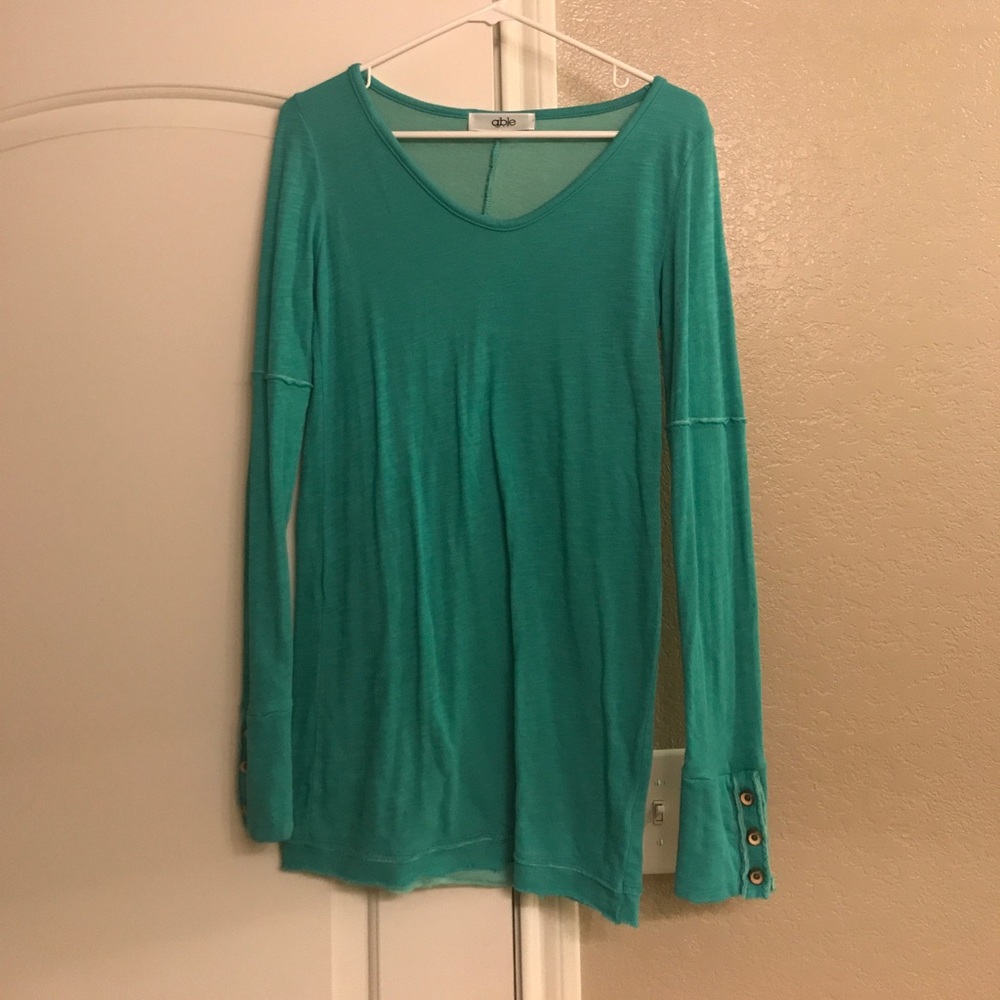 Never Worn before Anthropologie sweater
