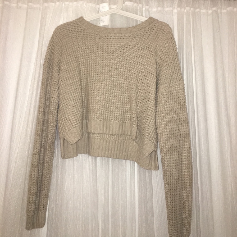 Cute cropped sweater