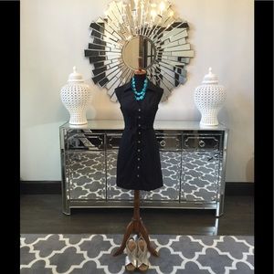 Firm Flash Sale🔥🔥 Guess Stretch Tie Dress