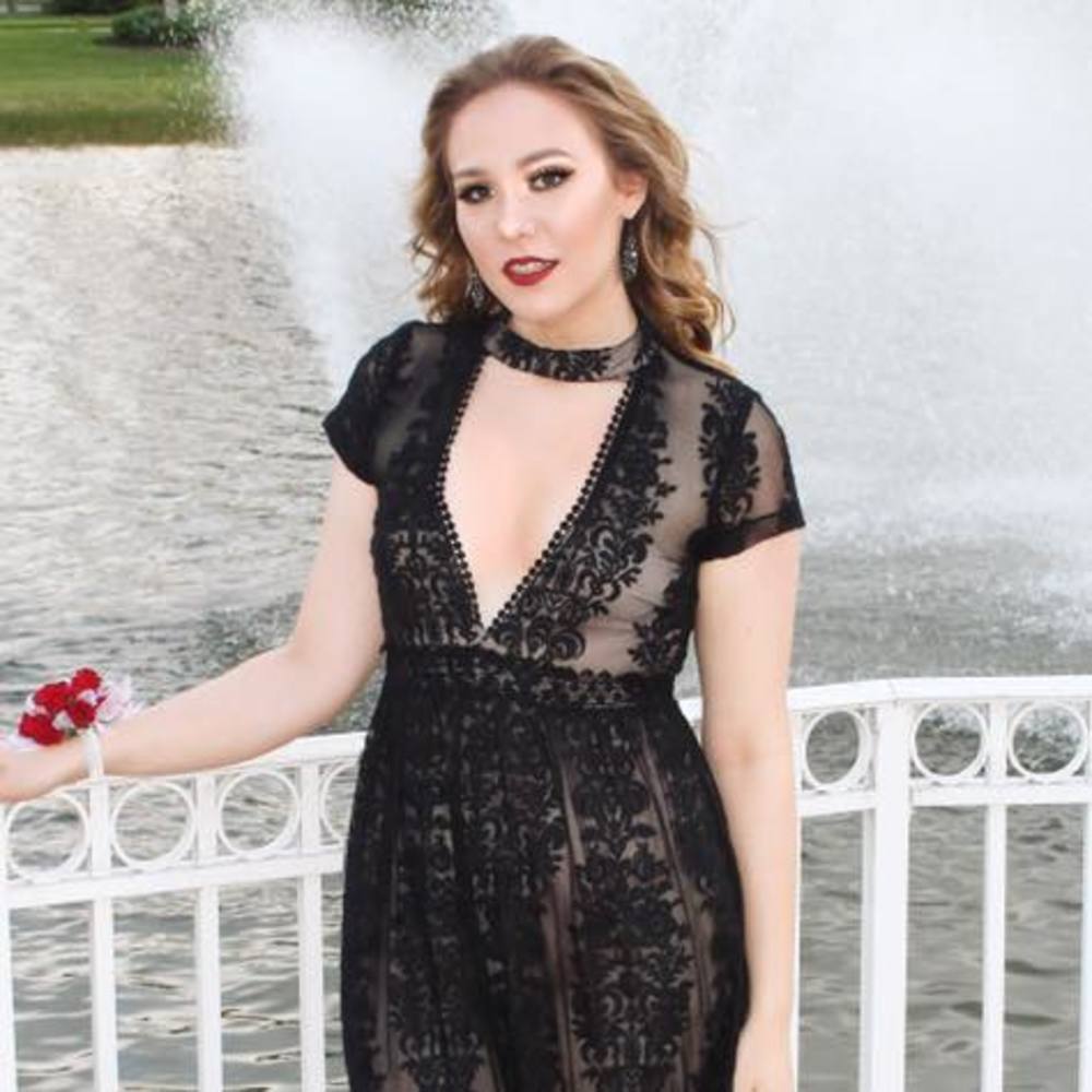 Meet your Posher, Sterling