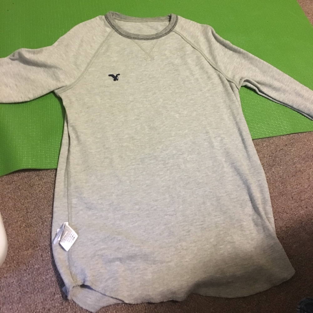 Size Medium American Eagle Shirt
