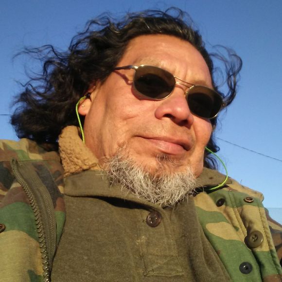 Meet your Posher, Kermith - Picture 1 of 1