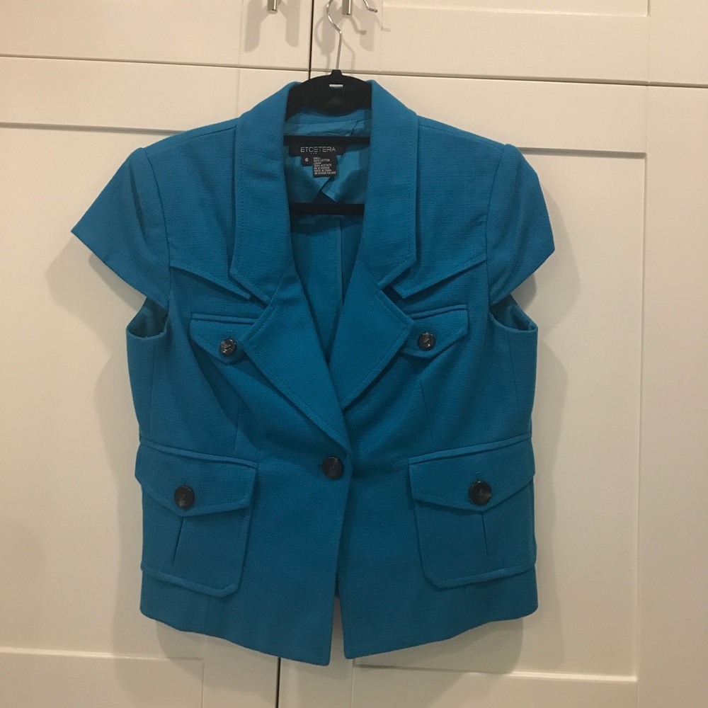 Beautiful short sleeve blazer