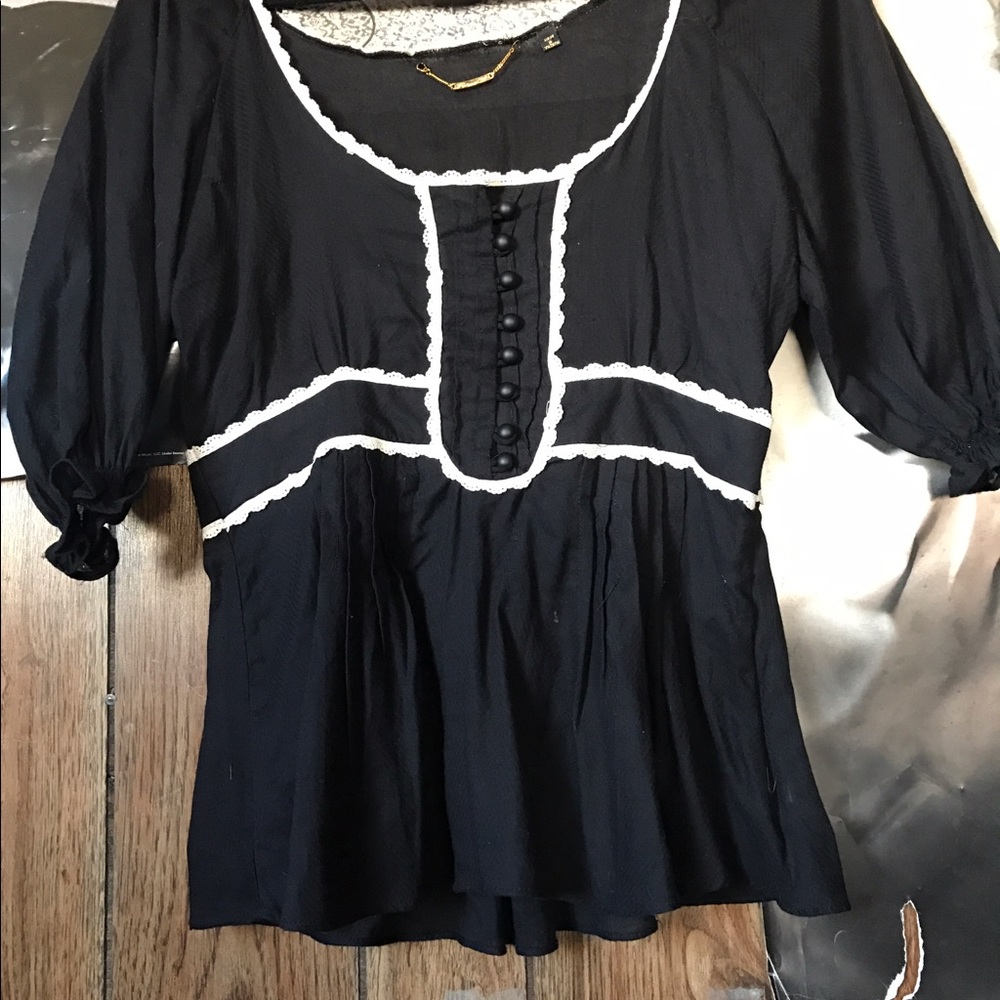 Black w/White Trim Peasant Top